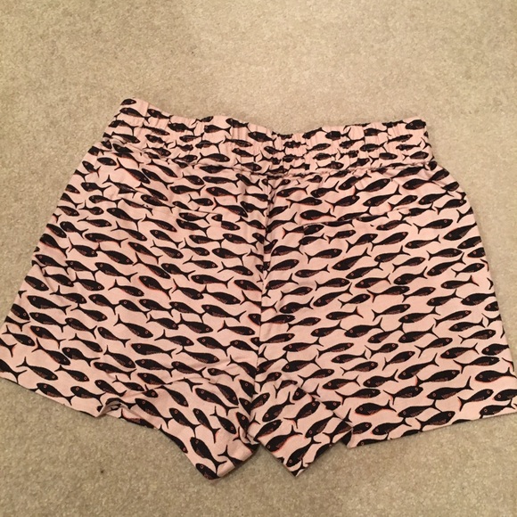 J.Crew Pink Fish Print Shorts w/ Pockets Size XS - Picture 4 of 5